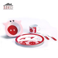 China Table Ware BPA Free Plastic Melamine Pig Dinnerware